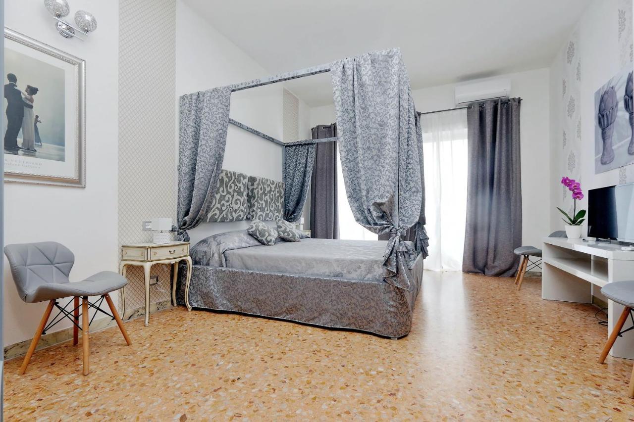 Merulana Suite S.Peter Rom Exteriör bild