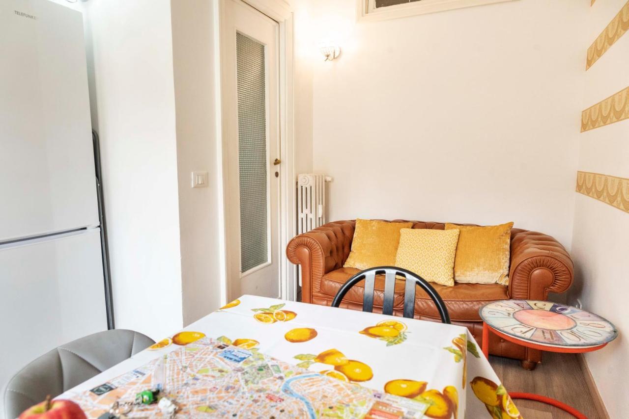 Merulana Suite S.Peter Rom Exteriör bild