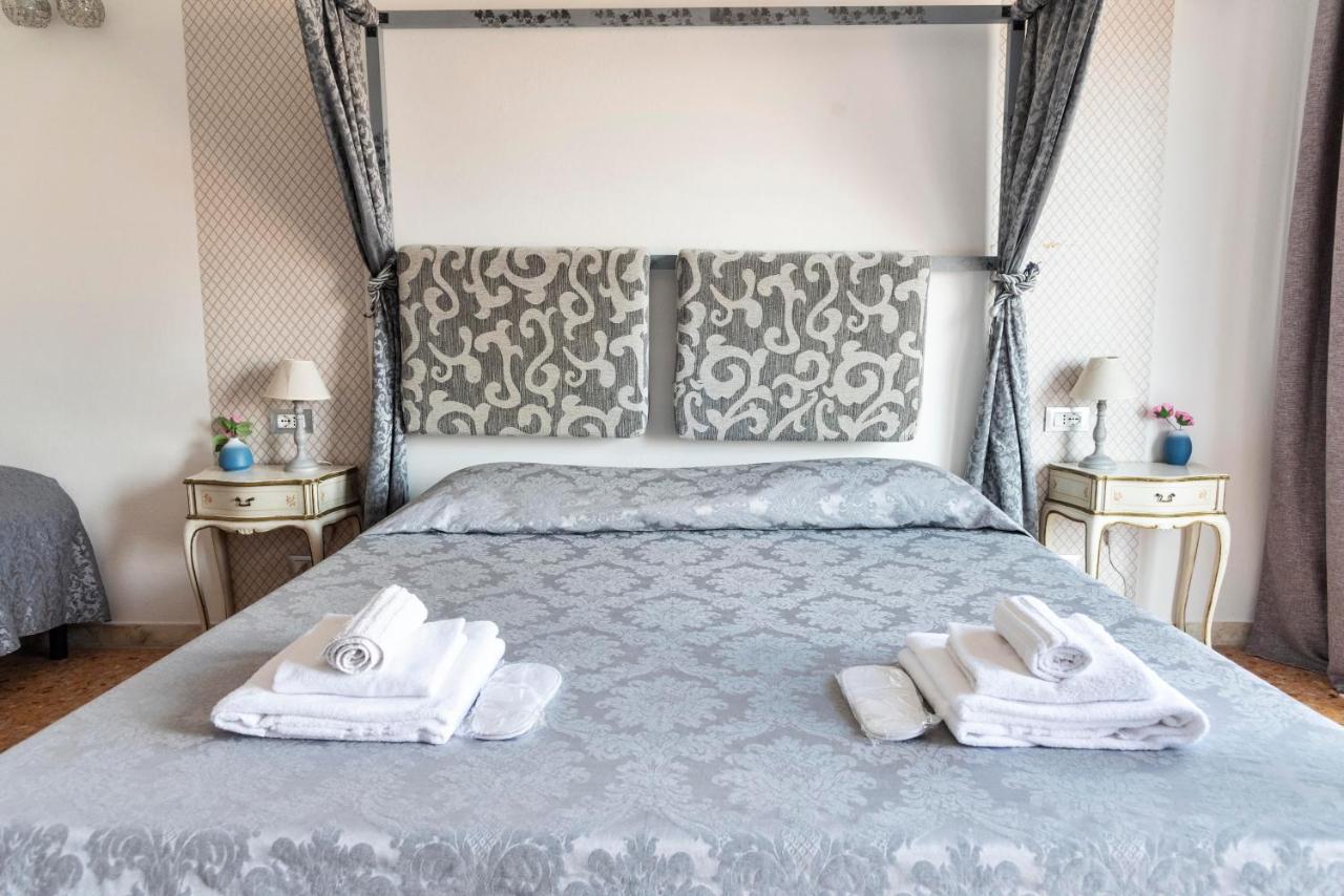 Merulana Suite S.Peter Rom Exteriör bild
